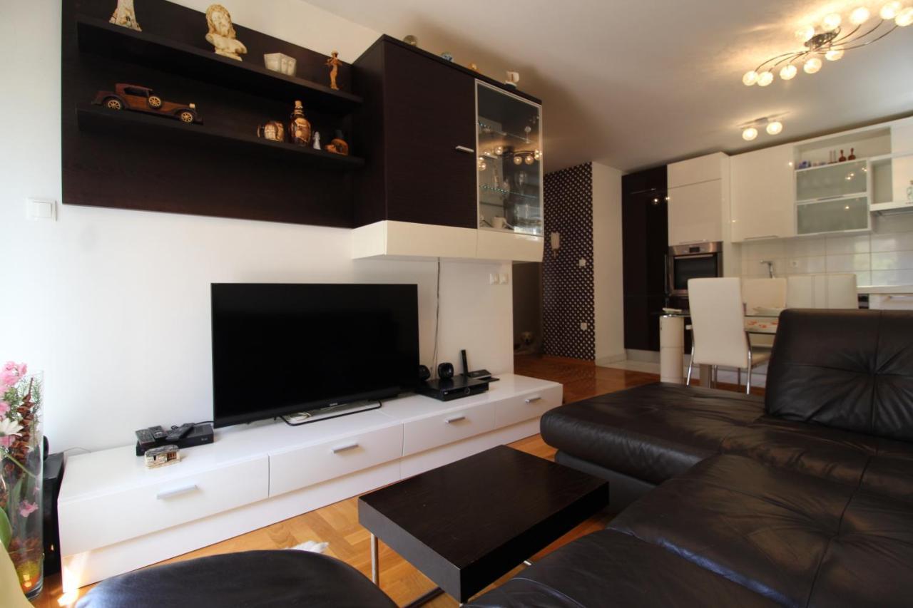 Macadamia Apartment With Garage Parking 스플리트 외부 사진